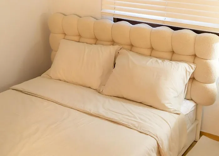 307